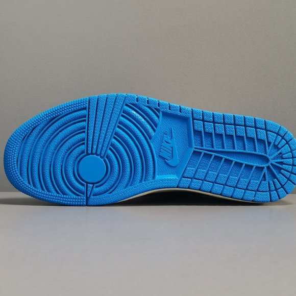 NIke shoes main image 7